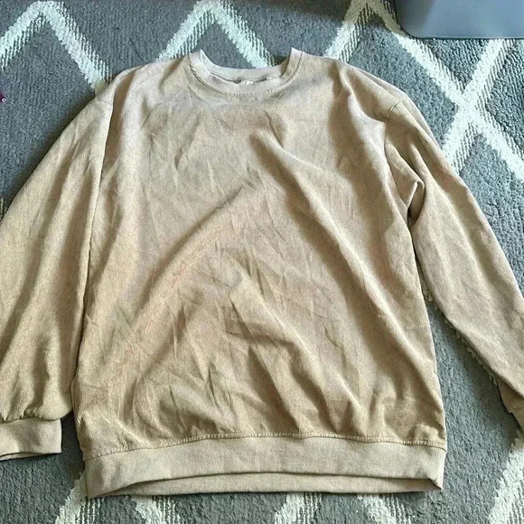 Tops - Women’s top